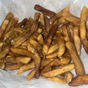 Gigio's Pizzeria - Fries was old and when I called about a refund now the lady don't understand and keep trying to say I'm ordering fries. - Pizza Near Me - Chicago, Illinois Gigio's Pizzeria - Fries was old and when I called about a refund now the lady don't understand and keep trying to say I'm ordering fries. - Pizza Near Me - Chicago, Illinois