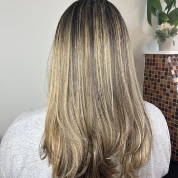 Salon D'Artista - Hair Salons Near Me - Deer Park, New York Salon D'Artista - Hair Salons Near Me - Deer Park, New York