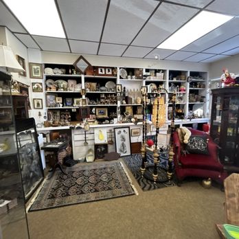 Rustic Relics and Pastimes - Antiques Near Me - Hoosick Falls, New York Rustic Relics and Pastimes - Antiques Near Me - Hoosick Falls, New York