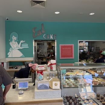 SusieCakes - Willow Glen - Inside - Cupcakes Near Me - San Jose, California SusieCakes - Willow Glen - Inside - Cupcakes Near Me - San Jose, California