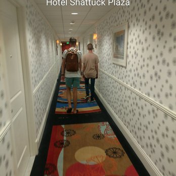 Hotel Shattuck Plaza - Stylish carpet and The Shining reminecent wallpaper in the hallways. - Hotels Near Me - Berkeley, California Hotel Shattuck Plaza - Stylish carpet and The Shining reminecent wallpaper in the hallways. - Hotels Near Me - Berkeley, California