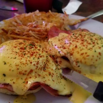 Perfect Cup - Eggs Benedict - Breakfast & Brunch Near Me - Matlacha, Florida Perfect Cup - Eggs Benedict - Breakfast & Brunch Near Me - Matlacha, Florida