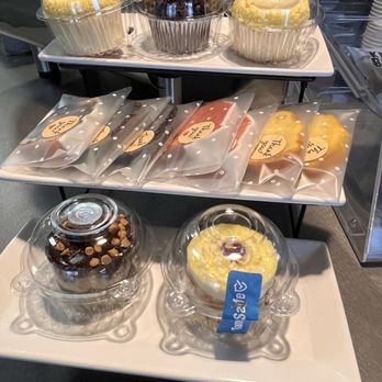 Cup n’ Spoon - Cupcake & cookie options - Ice Cream & Frozen Yogurt Near Me - Morganton, North Carolina