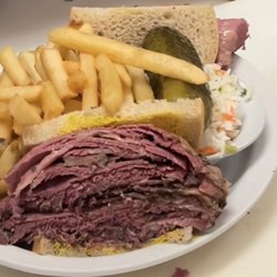 Georges Deli Restaurant