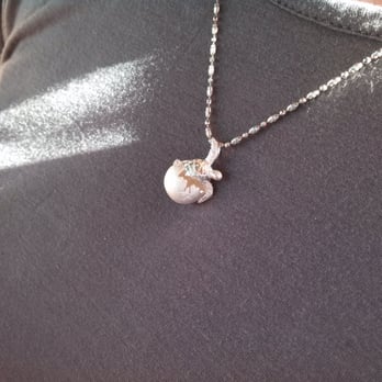 Diamonds Direct - sterling silver pendant of a baby turtle hatchling - Jewelry Near Me - St. Petersburg, Florida Diamonds Direct - sterling silver pendant of a baby turtle hatchling - Jewelry Near Me - St. Petersburg, Florida