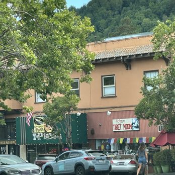Fairfax - Local Flavor Near Me