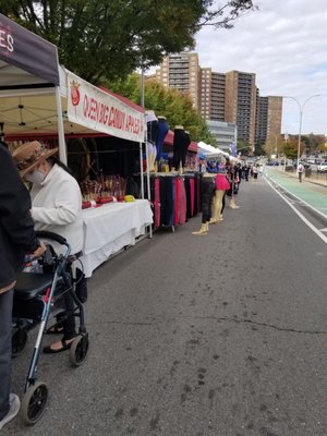Forest Hills Greenmarket by null