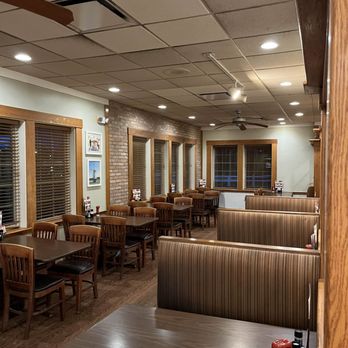 Bob Evans - This place oozes charm! OOZES IT! - Breakfast & Brunch Near Me - Johnson City, Tennessee
