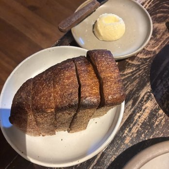 The Charter Oak Restaurant - Small bread service (bread was so hard i could not eat the crust) - New American Near Me - St Helena, California