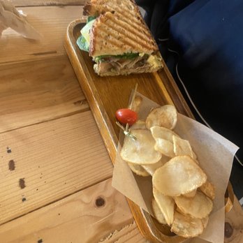 Goji Berry - Pesto Panini - Vegan Near Me - Phoenix, Arizona Goji Berry - Pesto Panini - Vegan Near Me - Phoenix, Arizona