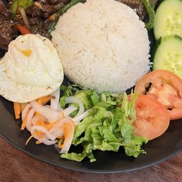 Com Bo Luc Lac / Shaking Beef and Rice