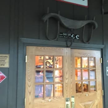Cracker Barrel Old Country Store - American Near Me - Lumberton, North Carolina