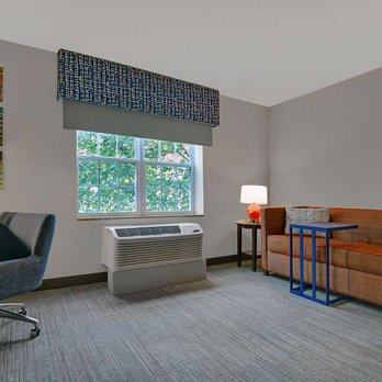 Hampton Inn Bath Brunswick Area, ME - Guest room - Hotels Near Me - Bath, Maine Hampton Inn Bath Brunswick Area, ME - Guest room - Hotels Near Me - Bath, Maine