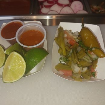 El Burrito Mojado - Food Trucks Near Me - Kirkland, Washington