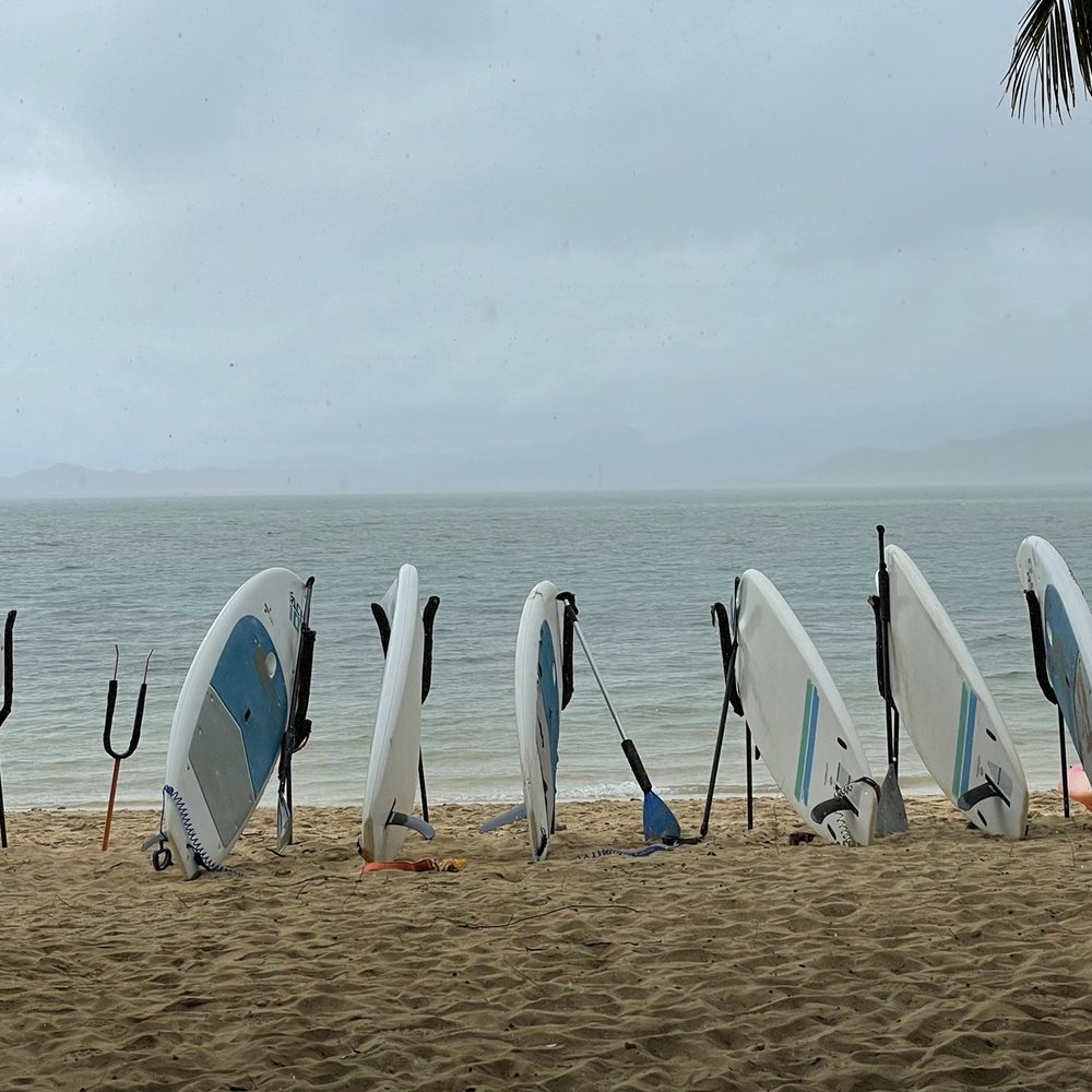 Secret Island - Paddle boards - Beaches Near Me Secret Island - Paddle boards - Beaches Near Me