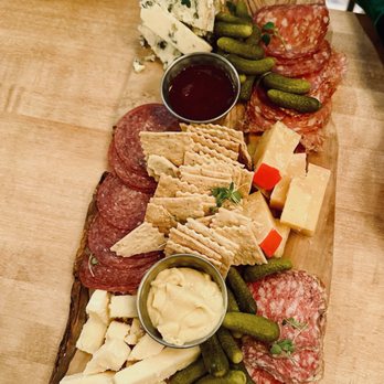 MEAT & CHEESE RESTAURANT AND FARM SHOP - Updated July 2024 - 445 Photos