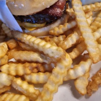 Triangle Bowl - Best bacon cheeseburger - Bowling Near Me - Longview, Washington Triangle Bowl - Best bacon cheeseburger - Bowling Near Me - Longview, Washington
