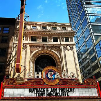 Chicago Theatre - Performing Arts Near Me - Chicago, Illinois Chicago Theatre - Performing Arts Near Me - Chicago, Illinois