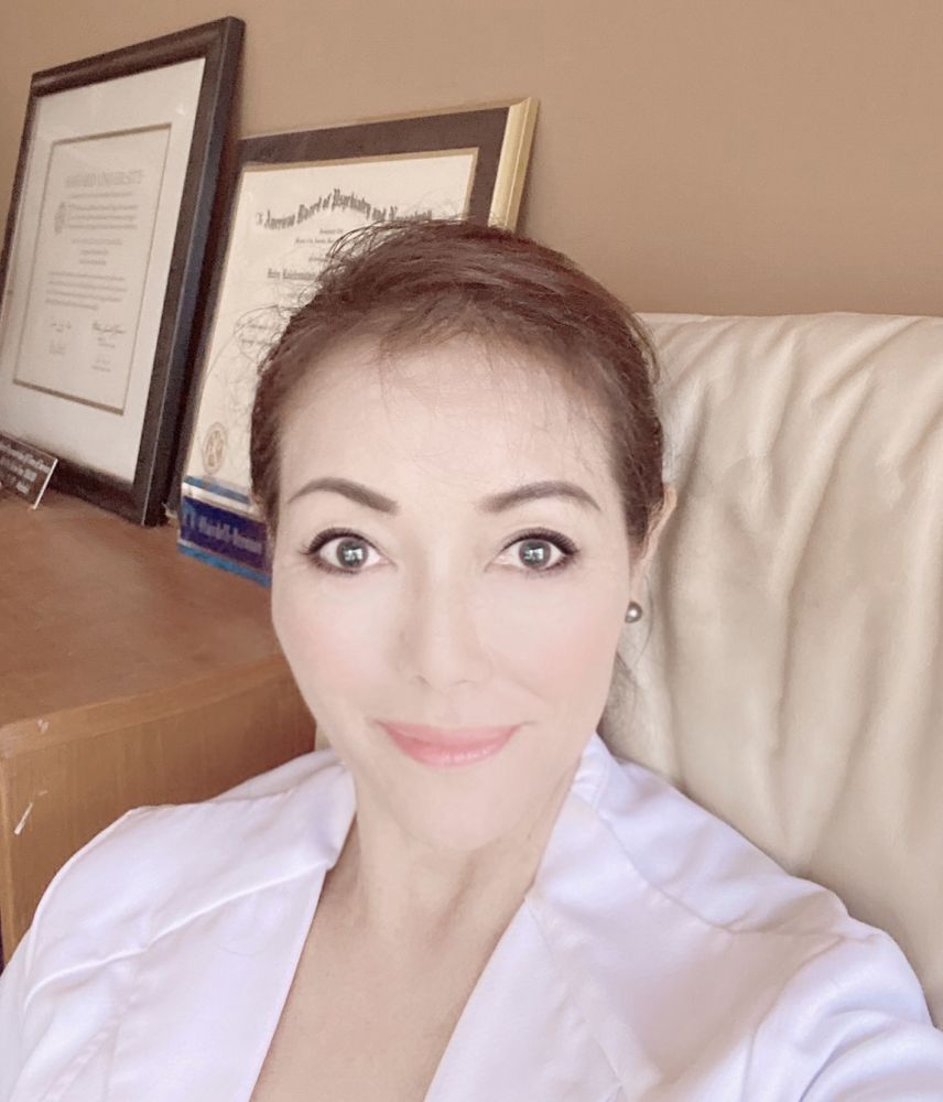 H K Blaisdell-Brennan MD