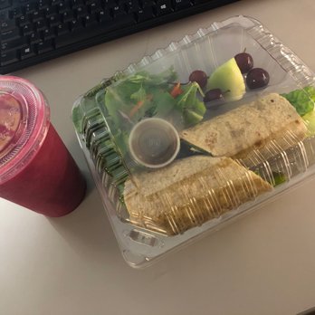 Da Juice Bar - Garlic Chicken wrap with a small Pitaya smoothie - Juice Bars & Smoothies Near Me - Glendale, California