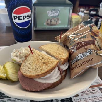 Evergreen Dairy Bar - Liver Wurst and onion - Ice Cream & Frozen Yogurt Near Me - Vincentown, New Jersey Evergreen Dairy Bar - Liver Wurst and onion - Ice Cream & Frozen Yogurt Near Me - Vincentown, New Jersey