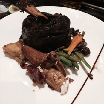 Deerhurst Resort - The food is amazing! Beef short rib - Golf Near Me - Huntsville, Ontario Deerhurst Resort - The food is amazing! Beef short rib - Golf Near Me - Huntsville, Ontario
