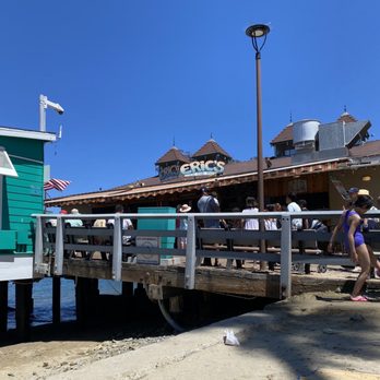 Eric's On The Pier - Side view from where I'm seated 07/26/22 - Fast Food Near Me - Avalon, California