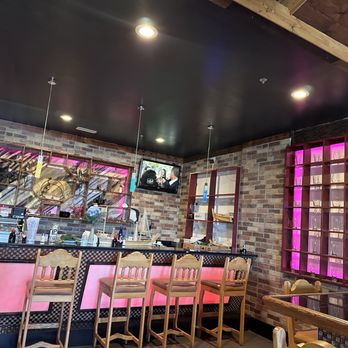 W & Z Asian Bistro - Asian Fusion Near Me - Payson, Arizona W & Z Asian Bistro - Asian Fusion Near Me - Payson, Arizona