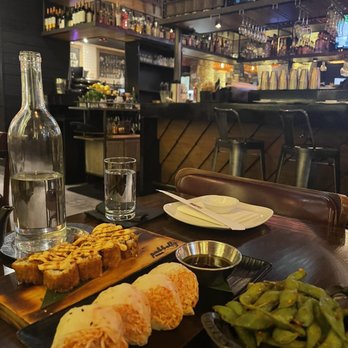 Pubbelly Sushi Brickell - Crispy salmon roll, butter krab roll, spicy edamame - Sushi Bars Near Me - Miami, Florida