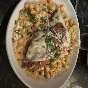 D'Raymonds - Chicken Sorrentino - Italian Near Me - Albany, New York