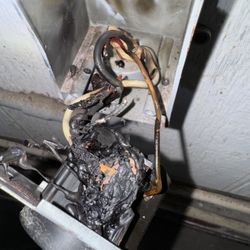 4Hermanos Electric - Dryer outlet that was burn and had to be replaced