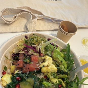 Honest Mary's - Ahi poke bowl - New American Near Me - Austin, Texas Honest Mary's - Ahi poke bowl - New American Near Me - Austin, Texas