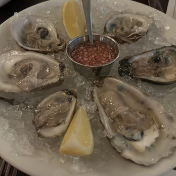 Agustin Kitchen - Raw oysters - New American Near Me - Tucson, Arizona