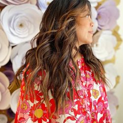 Blow To Paris Blowdry Bar & Nail Salon