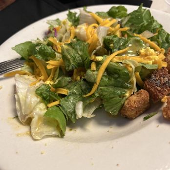 Texas Roadhouse - House salad - Steakhouses Near Me - Poughkeepsie, New York