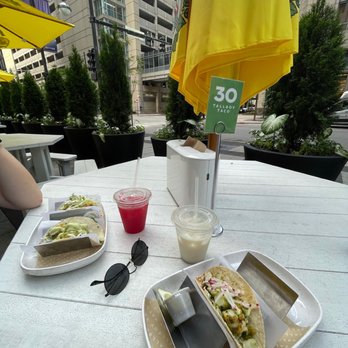 Tallboy Taco - Tacos Near Me - Chicago, Illinois
