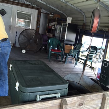 Bailey's Shrimp - Workspace - Seafood Markets Near Me - LaPlace, Louisiana
