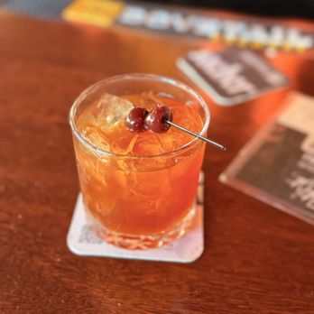 Fat Cat - Old-fashioned - Cocktail Bars Near Me - Chicago, Illinois Fat Cat - Old-fashioned - Cocktail Bars Near Me - Chicago, Illinois