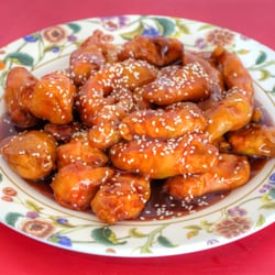 Hunam Express - Sesame Chicken