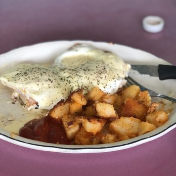 Fast Break - Eggs Benedict w/ home fries - Breakfast & Brunch Near Me - Toms River, New Jersey Fast Break - Eggs Benedict w/ home fries - Breakfast & Brunch Near Me - Toms River, New Jersey