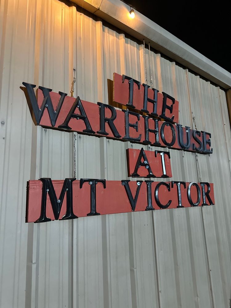 THE WAREHOUSE Updated August 2024 2539 Mount Victor Ln, Bowling