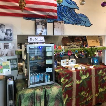 Joe's Grill Express - Cool decorations inside - American Near Me - Honolulu, Hawaii
