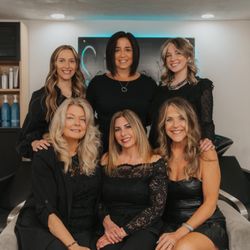 Salon La Mae