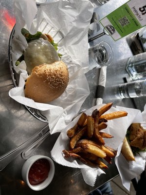 Stonecat: Regional Cuisine & Bar by null