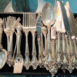 Surrey Consignment Shop - Silver