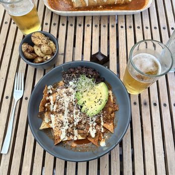 Veguisima - Chori-queso burrito, chilaquiles, papas diablas. - Vegan Near Me - Ciudad de México, DIF Veguisima - Chori-queso burrito, chilaquiles, papas diablas. - Vegan Near Me - Ciudad de México, DIF