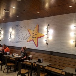 Carl’s Jr.