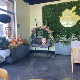 Cute spot for a photo!? Absolutely! Cute spot for a photo!? Absolutely!