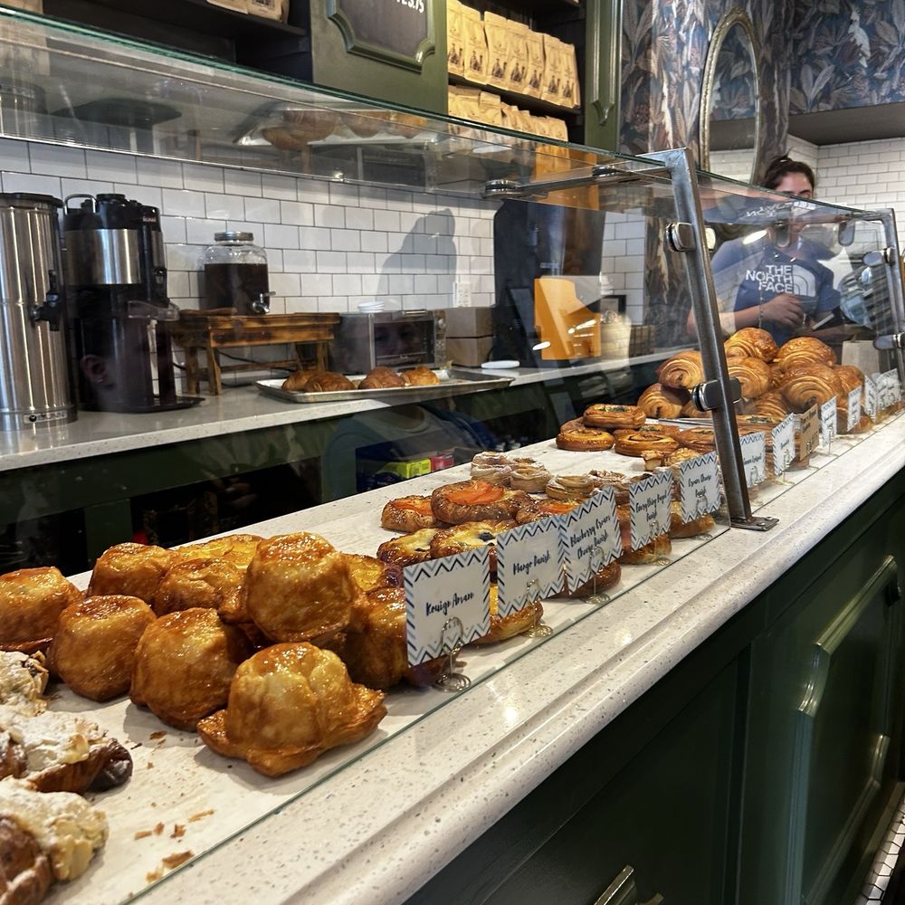 Soleluna - Display - Bakeries Near Me - Washington, DC, District of Columbia Soleluna - Display - Bakeries Near Me - Washington, DC, District of Columbia
