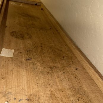 Maricopa Cleaners - The top of the kitchen cabinets - Home Cleaning Near Me